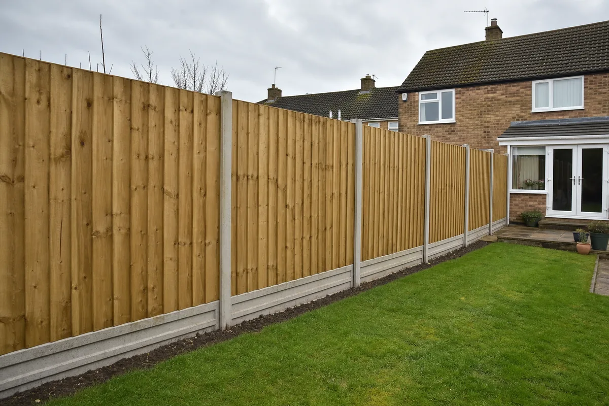 Professional garden fencing installation in Lincoln, Lincolnshire